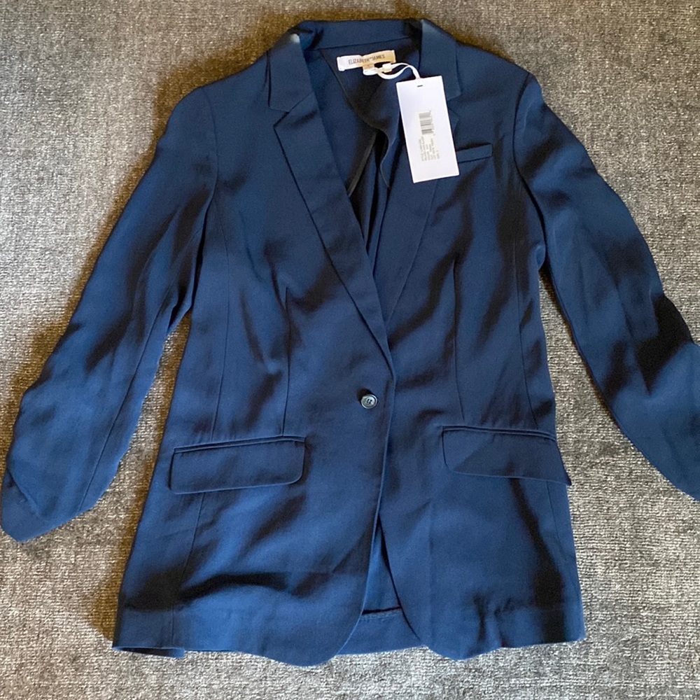Elizabeth & James Navy Blazer Size 2 NWT